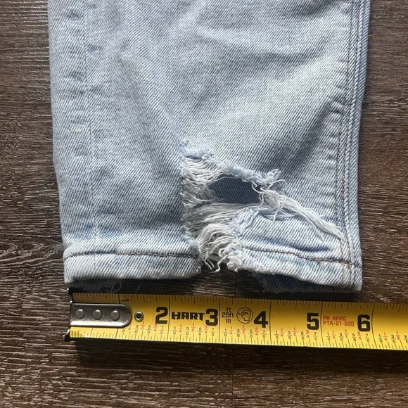 American Eagle Women Size 8 Jeans Mom Straight Light Wash Pants Strigid Stretch - Picture 14 of 16